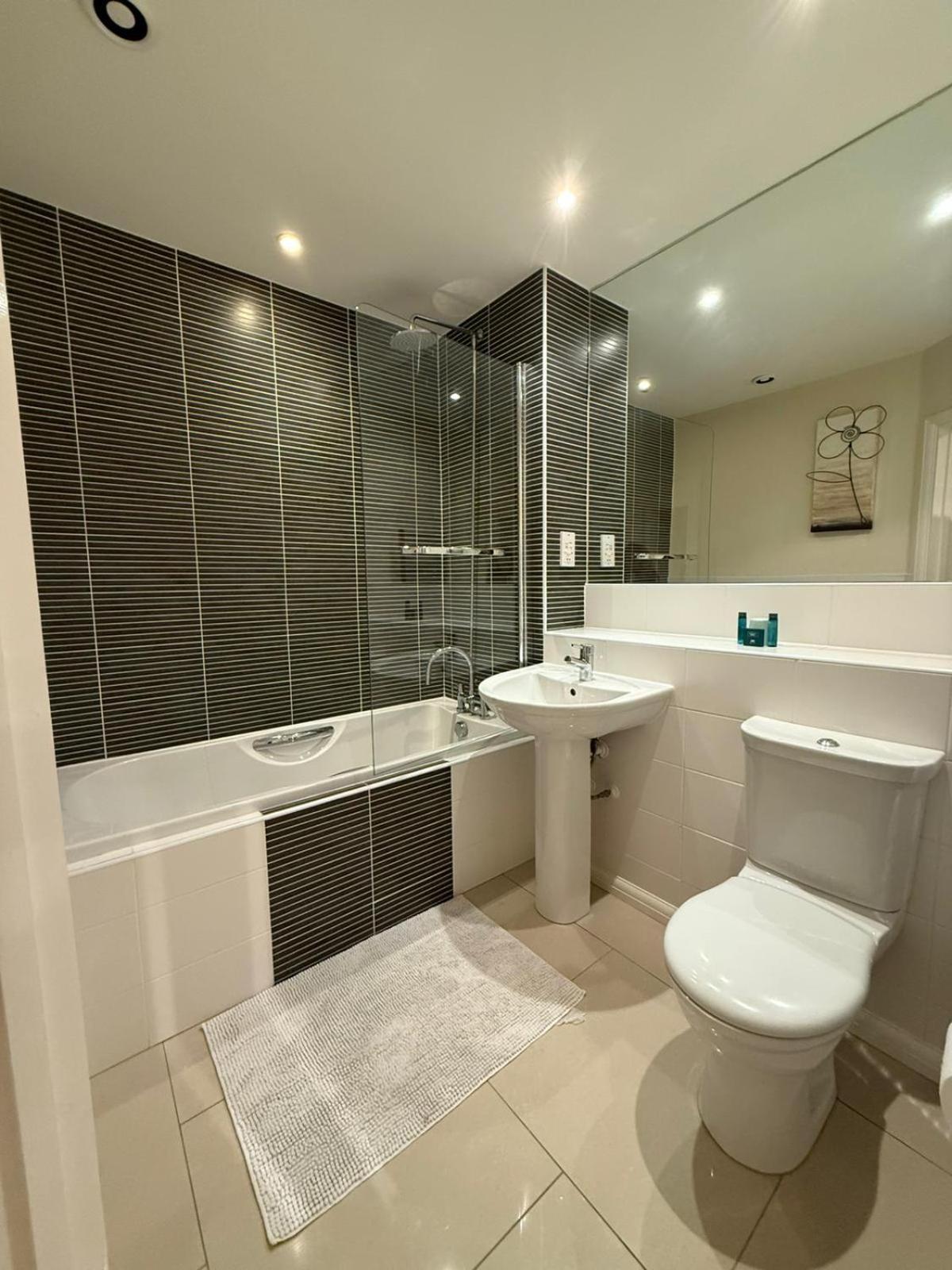 Solihull Centre Apartments מראה חיצוני תמונה